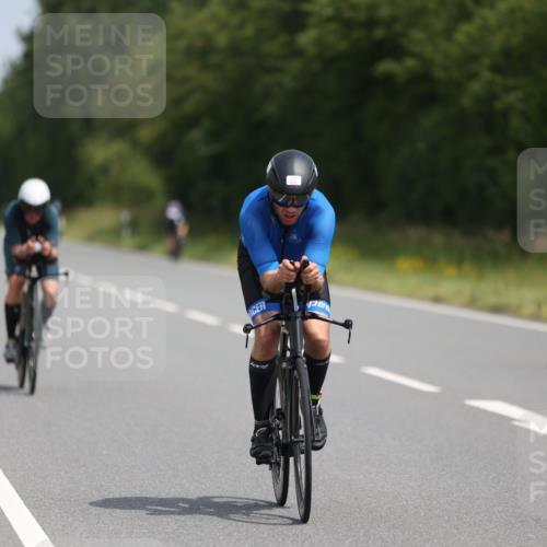 22.06.2025 - Viking Triathlon Yannick Fuchs http://msf.ph/oto/8093234 22.06.2025 11:55:50 Radfahren 28, 108, 141, 184, 318, 352, 459, 478, 519, 625, 635, 660 meine-sportfotos.de