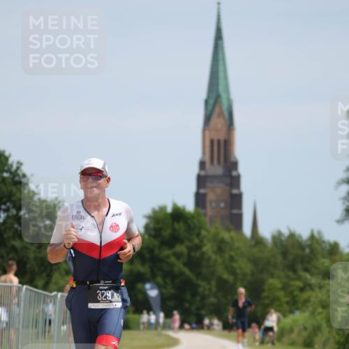 22.06.2025 - Viking Triathlon H.Heesch http://msf.ph/oto/8093263 22.06.2025 13:02:19 Laufen 329 meine-sportfotos.de