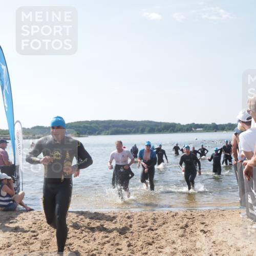 22.06.2025 - Viking Triathlon MichiJ http://msf.ph/oto/8093279 22.06.2025 10:39:32 Schwimmen 25, 29, 83, 86, 93, 117, 138, 150, 195, 244, 298, 324, 337, 474, 529 meine-sportfotos.de