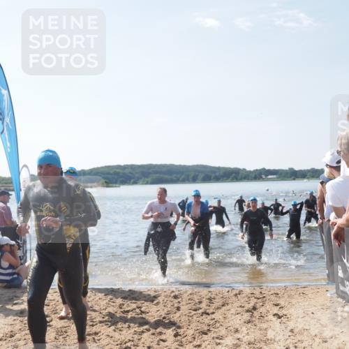22.06.2025 - Viking Triathlon MichiJ http://msf.ph/oto/8093291 22.06.2025 10:39:33 Schwimmen 25, 29, 83, 86, 93, 117, 138, 150, 195, 244, 298, 324, 337, 474, 529 meine-sportfotos.de