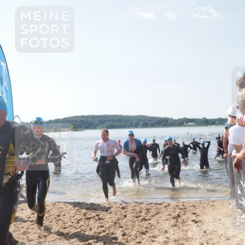 22.06.2025 - Viking Triathlon MichiJ http://msf.ph/oto/8093296 22.06.2025 10:39:33 Schwimmen 25, 29, 83, 86, 93, 117, 138, 150, 195, 244, 298, 324, 337, 474, 529 meine-sportfotos.de