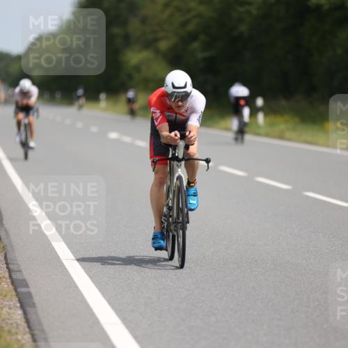 22.06.2025 - Viking Triathlon Yannick Fuchs http://msf.ph/oto/8093392 22.06.2025 11:55:54 Radfahren 28, 184, 217, 318, 352, 459, 519, 625, 635 meine-sportfotos.de