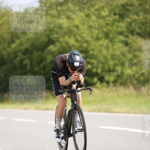 22.06.2025 - Viking Triathlon Yannick Fuchs http://msf.ph/oto/8093416 22.06.2025 11:18:07 Radfahren 87, 147, 193, 206, 207, 429, 543 meine-sportfotos.de
