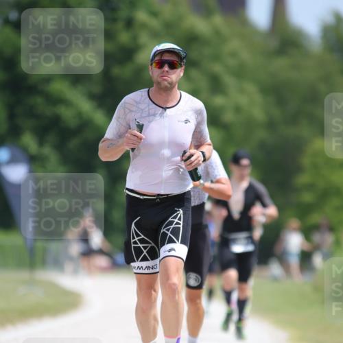 22.06.2025 - Viking Triathlon H.Heesch http://msf.ph/oto/8093476 22.06.2025 13:03:39 Laufen 30, 510 meine-sportfotos.de