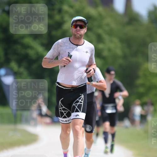 22.06.2025 - Viking Triathlon H.Heesch http://msf.ph/oto/8093484 22.06.2025 13:03:39 Laufen 30, 510 meine-sportfotos.de