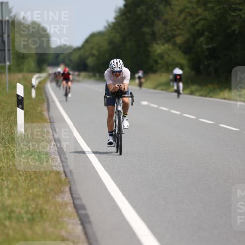 22.06.2025 - Viking Triathlon Yannick Fuchs http://msf.ph/oto/8093526 22.06.2025 11:55:56 Radfahren 184, 217, 245, 318, 352, 459, 625 meine-sportfotos.de