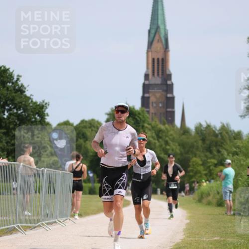 22.06.2025 - Viking Triathlon H.Heesch http://msf.ph/oto/8093530 22.06.2025 13:03:41 Laufen 30, 464, 508, 510 meine-sportfotos.de