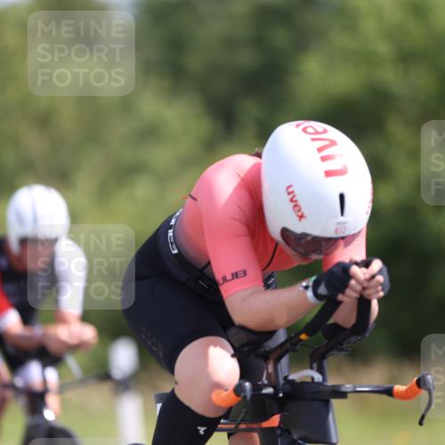 22.06.2025 - Viking Triathlon Yannick Fuchs http://msf.ph/oto/8093532 22.06.2025 11:18:20 Radfahren 63, 147, 264, 543, 612 meine-sportfotos.de
