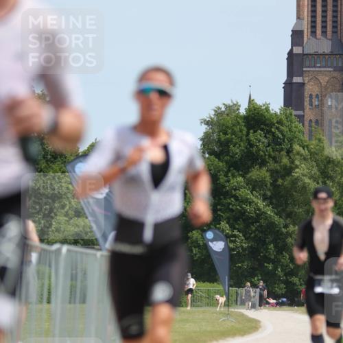 22.06.2025 - Viking Triathlon H.Heesch http://msf.ph/oto/8093548 22.06.2025 13:03:43 Laufen 30, 464, 508, 510 meine-sportfotos.de