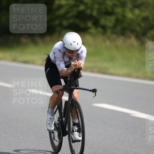 22.06.2025 - Viking Triathlon Yannick Fuchs http://msf.ph/oto/8093564 22.06.2025 11:18:45 Radfahren 175, 200, 438, 602 meine-sportfotos.de