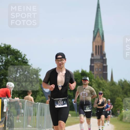 22.06.2025 - Viking Triathlon H.Heesch http://msf.ph/oto/8093592 22.06.2025 13:03:47 Laufen 30, 464, 508, 510, 602 meine-sportfotos.de