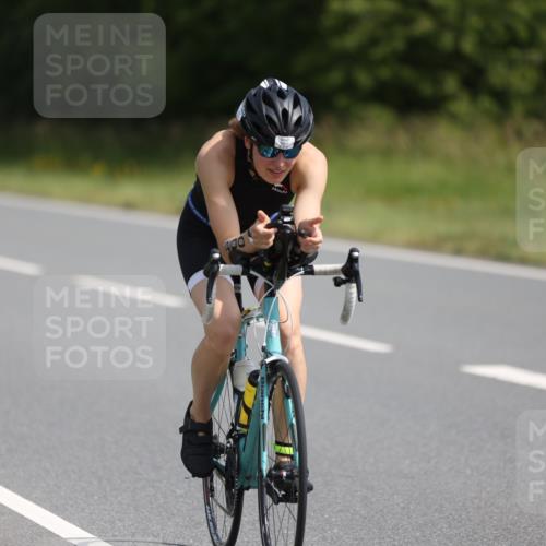 22.06.2025 - Viking Triathlon Yannick Fuchs http://msf.ph/oto/8093607 22.06.2025 11:18:47 Radfahren 200, 438, 602 meine-sportfotos.de