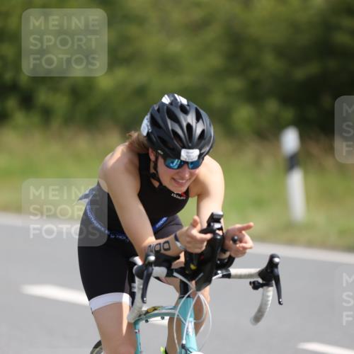 22.06.2025 - Viking Triathlon Yannick Fuchs http://msf.ph/oto/8093629 22.06.2025 11:18:47 Radfahren 200, 438, 602 meine-sportfotos.de