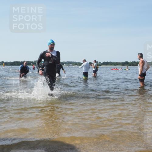 22.06.2025 - Viking Triathlon KatJ http://msf.ph/oto/8093633 22.06.2025 10:29:17 Schwimmen 7, 11, 30, 33, 243, 458, 612, 652 meine-sportfotos.de