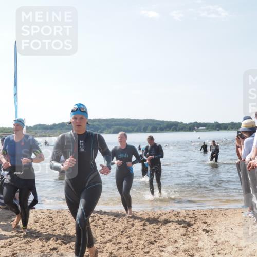 22.06.2025 - Viking Triathlon MichiJ http://msf.ph/oto/8093698 22.06.2025 10:39:50 Schwimmen 25, 29, 86, 244, 283, 423, 437, 518 meine-sportfotos.de