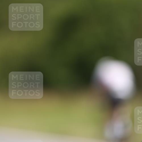 22.06.2025 - Viking Triathlon Yannick Fuchs http://msf.ph/oto/8093711 22.06.2025 11:56:00 Radfahren 217, 245, 318, 459, 499, 555, 625 meine-sportfotos.de