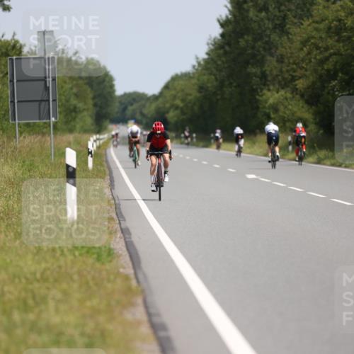 22.06.2025 - Viking Triathlon Yannick Fuchs http://msf.ph/oto/8093722 22.06.2025 11:56:01 Radfahren 217, 245, 318, 459, 499, 555, 625 meine-sportfotos.de