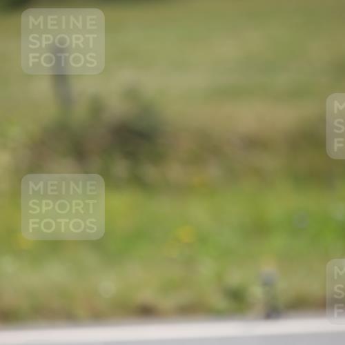 22.06.2025 - Viking Triathlon Yannick Fuchs http://msf.ph/oto/8093730 22.06.2025 11:18:55 Radfahren 4, 137, 438, 515, 641 meine-sportfotos.de