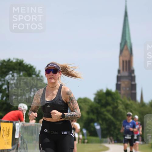22.06.2025 - Viking Triathlon H.Heesch http://msf.ph/oto/8093731 22.06.2025 13:03:51 Laufen 214, 464, 508, 602 meine-sportfotos.de