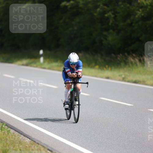 22.06.2025 - Viking Triathlon Yannick Fuchs http://msf.ph/oto/8093736 22.06.2025 11:19:02 Radfahren 4, 137, 190, 353, 374, 515, 641 meine-sportfotos.de
