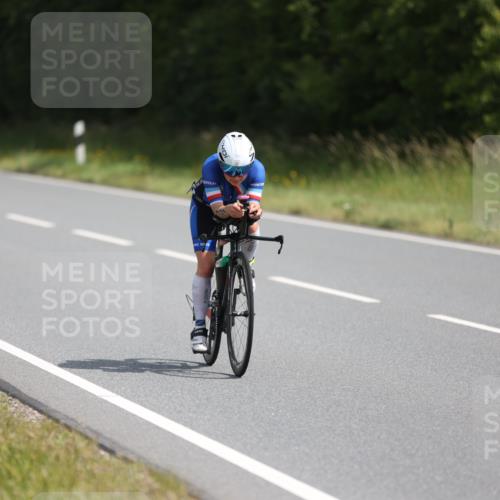 22.06.2025 - Viking Triathlon Yannick Fuchs http://msf.ph/oto/8093746 22.06.2025 11:19:02 Radfahren 4, 137, 190, 353, 374, 515, 641 meine-sportfotos.de