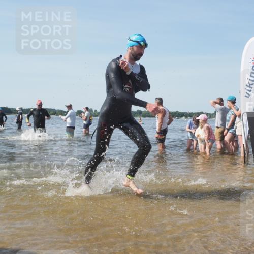 22.06.2025 - Viking Triathlon KatJ http://msf.ph/oto/8093751 22.06.2025 10:29:18 Schwimmen 7, 11, 30, 33, 243, 458, 612, 652 meine-sportfotos.de