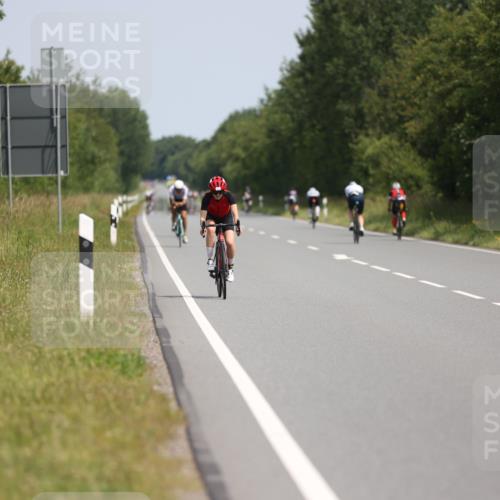 22.06.2025 - Viking Triathlon Yannick Fuchs http://msf.ph/oto/8093758 22.06.2025 11:56:01 Radfahren 217, 245, 318, 459, 499, 555, 625 meine-sportfotos.de
