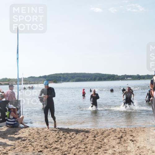 22.06.2025 - Viking Triathlon MichiJ http://msf.ph/oto/8093779 22.06.2025 10:39:55 Schwimmen 283, 423, 437, 518, 538 meine-sportfotos.de