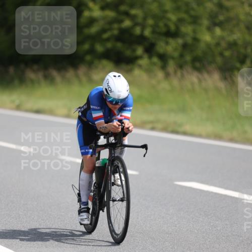 22.06.2025 - Viking Triathlon Yannick Fuchs http://msf.ph/oto/8093785 22.06.2025 11:19:03 Radfahren 4, 137, 190, 353, 374, 515, 527, 641 meine-sportfotos.de