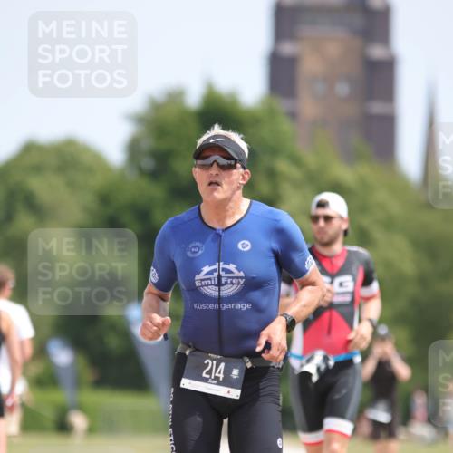 22.06.2025 - Viking Triathlon H.Heesch http://msf.ph/oto/8093818 22.06.2025 13:03:55 Laufen 214, 330, 602 meine-sportfotos.de
