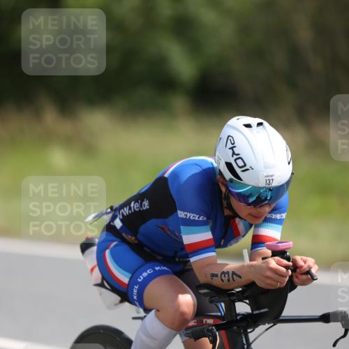 22.06.2025 - Viking Triathlon Yannick Fuchs http://msf.ph/oto/8093826 22.06.2025 11:19:04 Radfahren 4, 137, 190, 353, 374, 515, 527, 641 meine-sportfotos.de