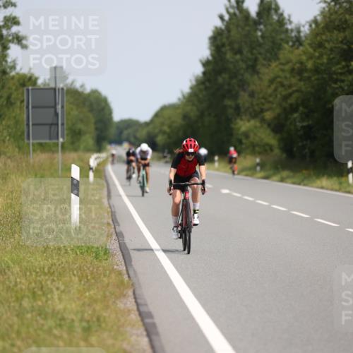 22.06.2025 - Viking Triathlon Yannick Fuchs http://msf.ph/oto/8093837 22.06.2025 11:56:04 Radfahren 125, 217, 245, 379, 499, 555 meine-sportfotos.de