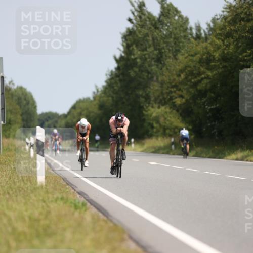 22.06.2025 - Viking Triathlon Yannick Fuchs http://msf.ph/oto/8093854 22.06.2025 11:19:31 Radfahren 255, 349 meine-sportfotos.de