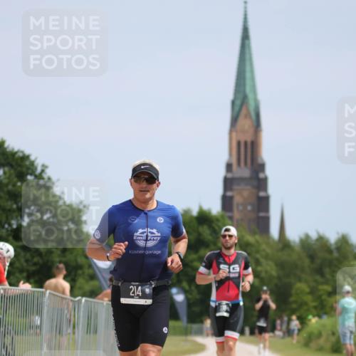 22.06.2025 - Viking Triathlon H.Heesch http://msf.ph/oto/8093859 22.06.2025 13:03:56 Laufen 214, 330, 602 meine-sportfotos.de