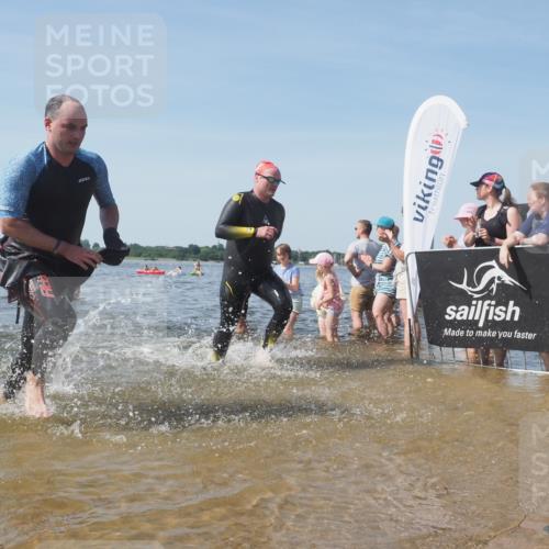 22.06.2025 - Viking Triathlon KatJ http://msf.ph/oto/8093861 22.06.2025 10:29:21 Schwimmen 11, 30, 33, 243, 458, 612, 652 meine-sportfotos.de