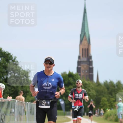 22.06.2025 - Viking Triathlon H.Heesch http://msf.ph/oto/8093878 22.06.2025 13:03:56 Laufen 214, 330, 602 meine-sportfotos.de