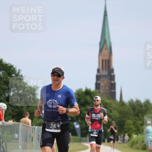 22.06.2025 - Viking Triathlon H.Heesch http://msf.ph/oto/8093892 22.06.2025 13:03:56 Laufen 214, 330, 602 meine-sportfotos.de