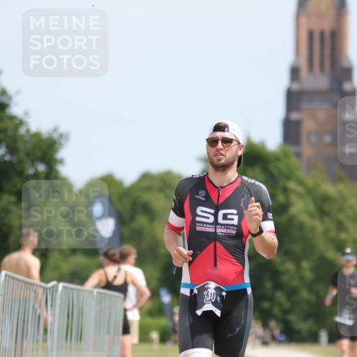 22.06.2025 - Viking Triathlon H.Heesch http://msf.ph/oto/8093920 22.06.2025 13:03:58 Laufen 193, 214, 330 meine-sportfotos.de