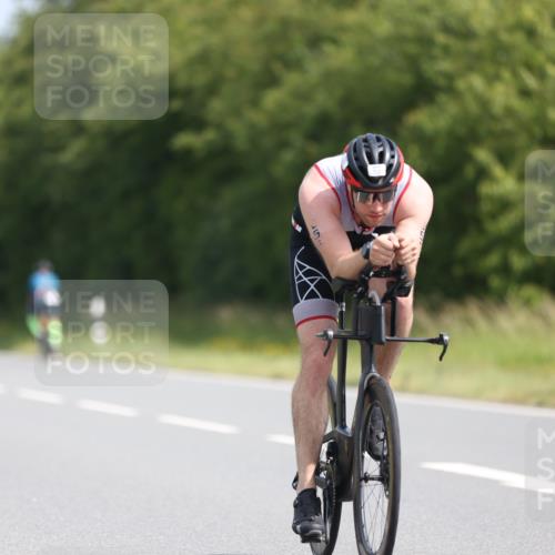 22.06.2025 - Viking Triathlon Yannick Fuchs http://msf.ph/oto/8093927 22.06.2025 11:19:34 Radfahren 255, 299, 349 meine-sportfotos.de
