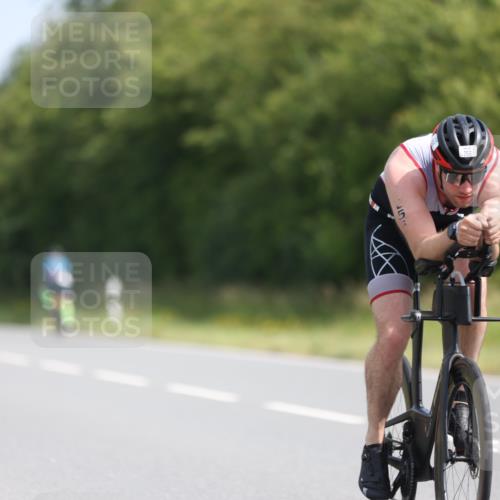 22.06.2025 - Viking Triathlon Yannick Fuchs http://msf.ph/oto/8093934 22.06.2025 11:19:34 Radfahren 255, 299, 349 meine-sportfotos.de