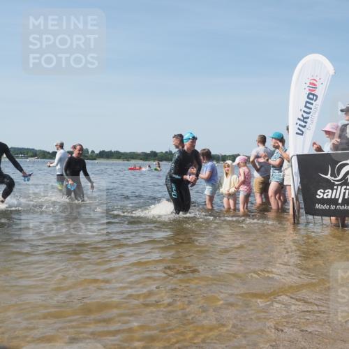 22.06.2025 - Viking Triathlon KatJ http://msf.ph/oto/8093939 22.06.2025 10:29:26 Schwimmen 6, 11, 30, 33, 243, 612 meine-sportfotos.de