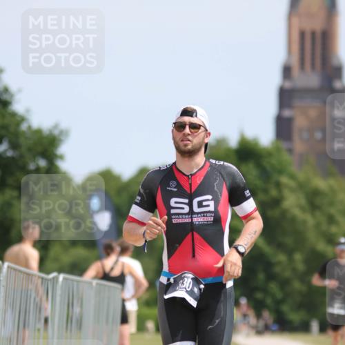 22.06.2025 - Viking Triathlon H.Heesch http://msf.ph/oto/8093952 22.06.2025 13:03:58 Laufen 193, 214, 330 meine-sportfotos.de