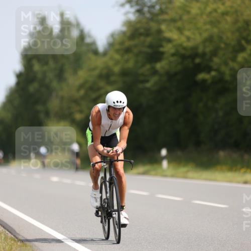 22.06.2025 - Viking Triathlon Yannick Fuchs http://msf.ph/oto/8093953 22.06.2025 11:19:35 Radfahren 255, 299, 349 meine-sportfotos.de