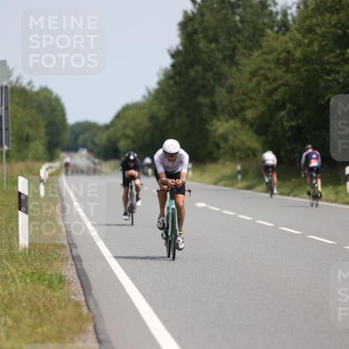 22.06.2025 - Viking Triathlon Yannick Fuchs http://msf.ph/oto/8093976 22.06.2025 11:56:07 Radfahren 125, 217, 245, 379, 499, 555 meine-sportfotos.de