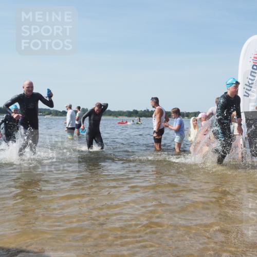 22.06.2025 - Viking Triathlon KatJ http://msf.ph/oto/8093987 22.06.2025 10:29:27 Schwimmen 6, 11, 30, 33, 243, 612 meine-sportfotos.de