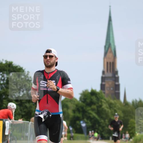 22.06.2025 - Viking Triathlon H.Heesch http://msf.ph/oto/8094000 22.06.2025 13:03:59 Laufen 193, 214, 330 meine-sportfotos.de