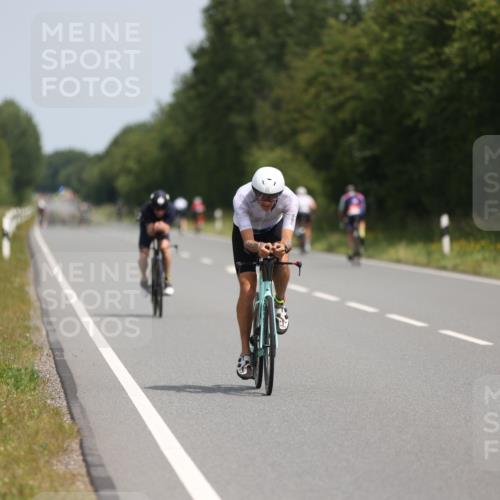 22.06.2025 - Viking Triathlon Yannick Fuchs http://msf.ph/oto/8094003 22.06.2025 11:56:08 Radfahren 125, 245, 379, 493, 499, 555 meine-sportfotos.de