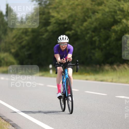 22.06.2025 - Viking Triathlon Yannick Fuchs http://msf.ph/oto/8094056 22.06.2025 11:19:42 Radfahren 17, 62, 278, 299, 457, 520 meine-sportfotos.de