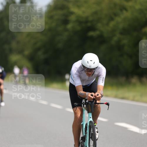 22.06.2025 - Viking Triathlon Yannick Fuchs http://msf.ph/oto/8094070 22.06.2025 11:56:10 Radfahren 125, 379, 442, 493, 499, 555, 647 meine-sportfotos.de