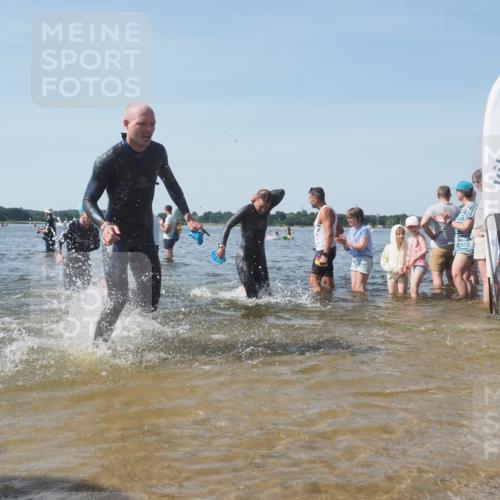 22.06.2025 - Viking Triathlon KatJ http://msf.ph/oto/8094081 22.06.2025 10:29:28 Schwimmen 6, 11, 30, 33, 243, 612 meine-sportfotos.de